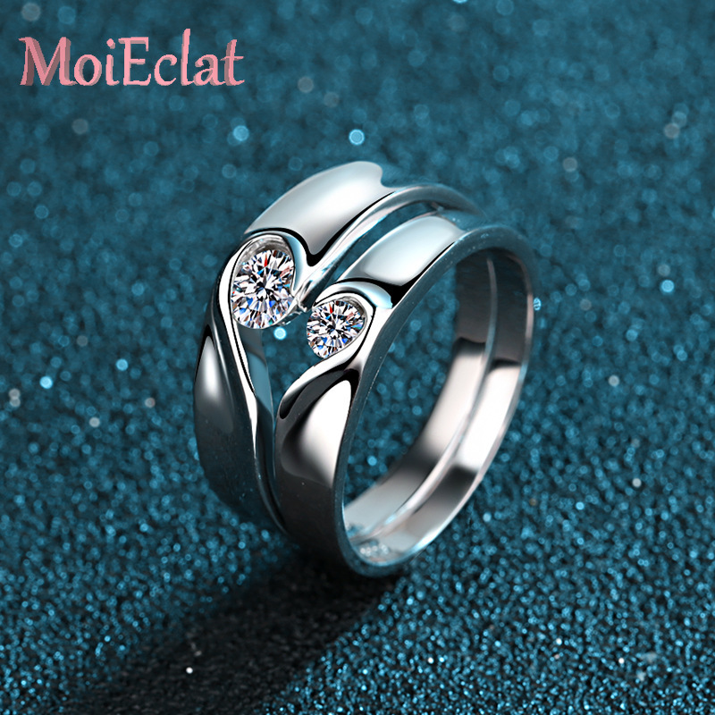 Moissanite Engagement Ring 1 Carat - Sparkling Platinum Pt950 Lovers Ring Set