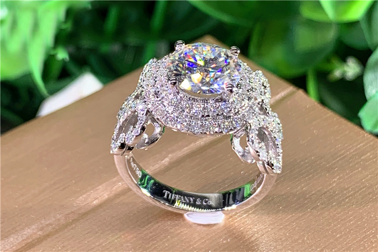 Custom Solid 18K Au750 White G - Moissanite Engagement Ring 1 Carat review and price